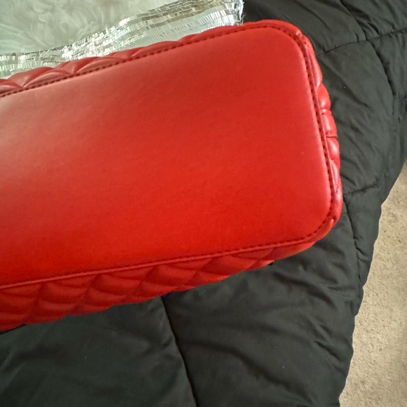 Red Love Moschino shoulder bag - Picture 5 of 9